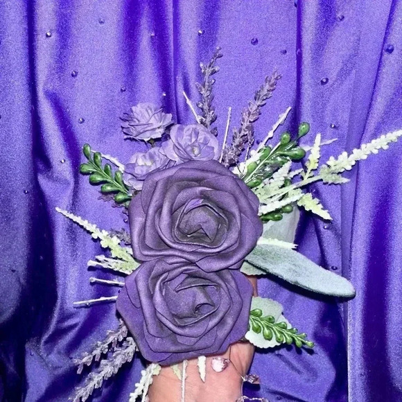 Prom Dress - Picture 4 of 6